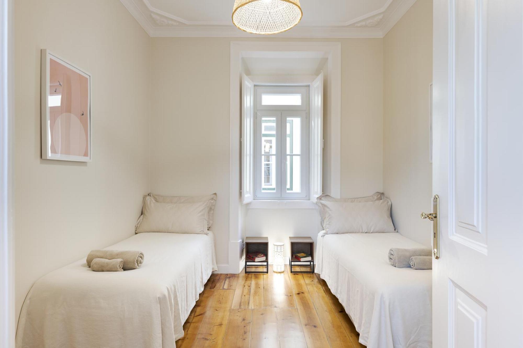 Santa Maria Rooms And Apartments سيتوبال المظهر الخارجي الصورة